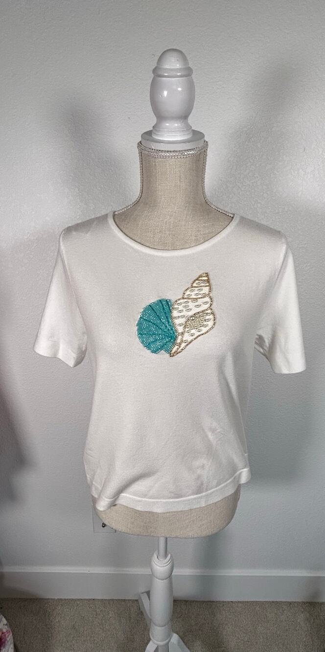 Liv Milano Soft as a Cloud White Seashell Short Sleeve Sweater - M